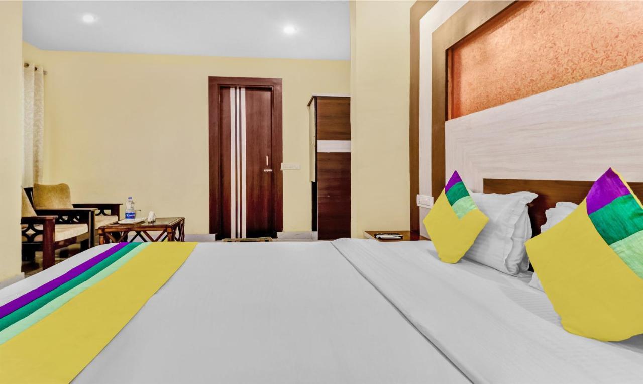 Itsy Hotels Royal Residency Sohāna Buitenkant foto